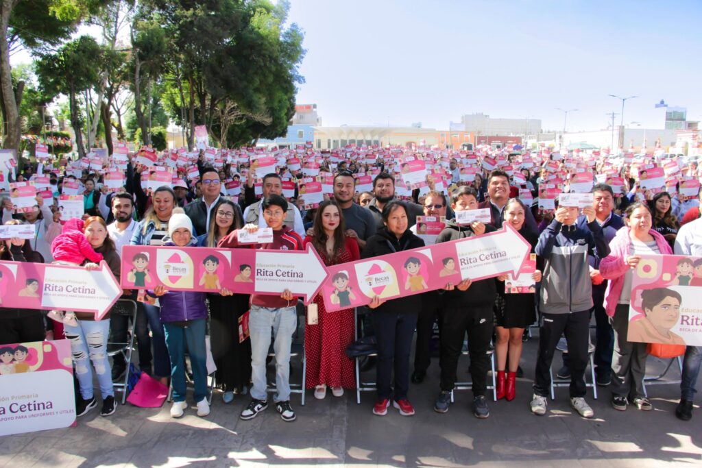 Realizan en Huejotzingo asamblea informativa sobre Becas para el Bienestar