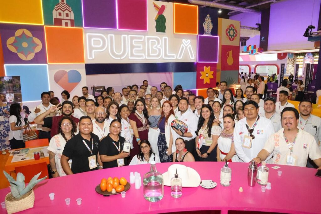PUEBLA SE CONSOLIDA COMO EL “LATIDO DE MÉXICO” EN TIANGUIS TURÍSTICO