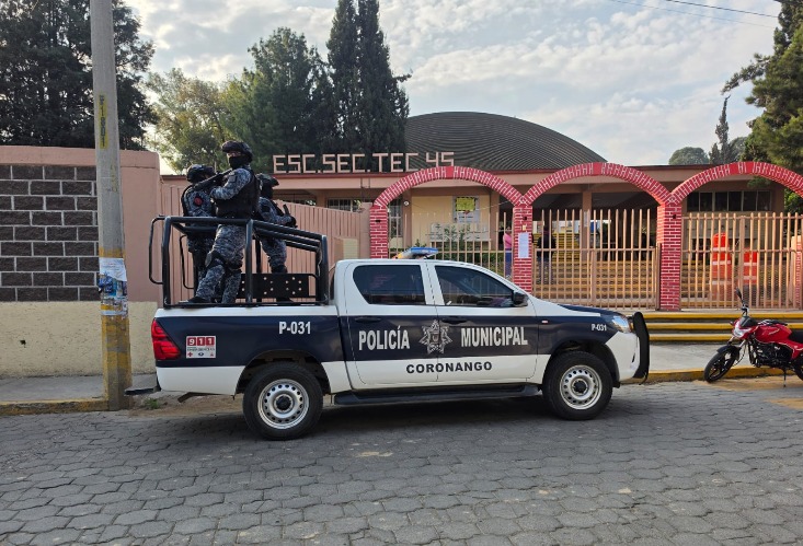 Refuerzan seguridad escolar en Coronango tras reporte de amenaza en secundaria