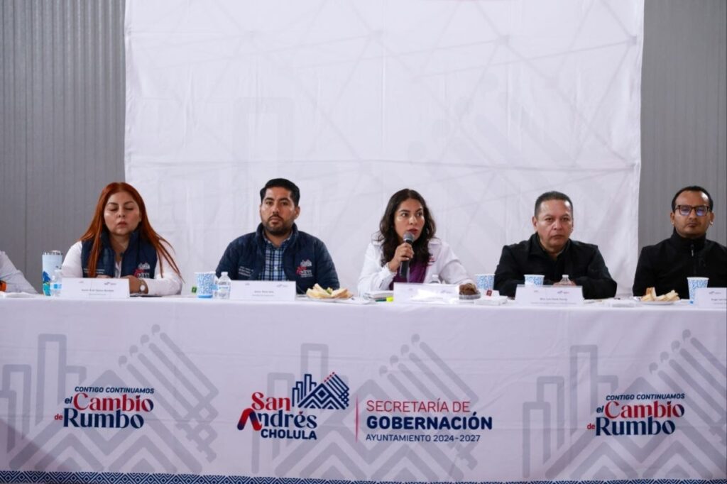 Lupita Cuautle supervisa avances y compromisos con juntas auxiliares e inspectorías