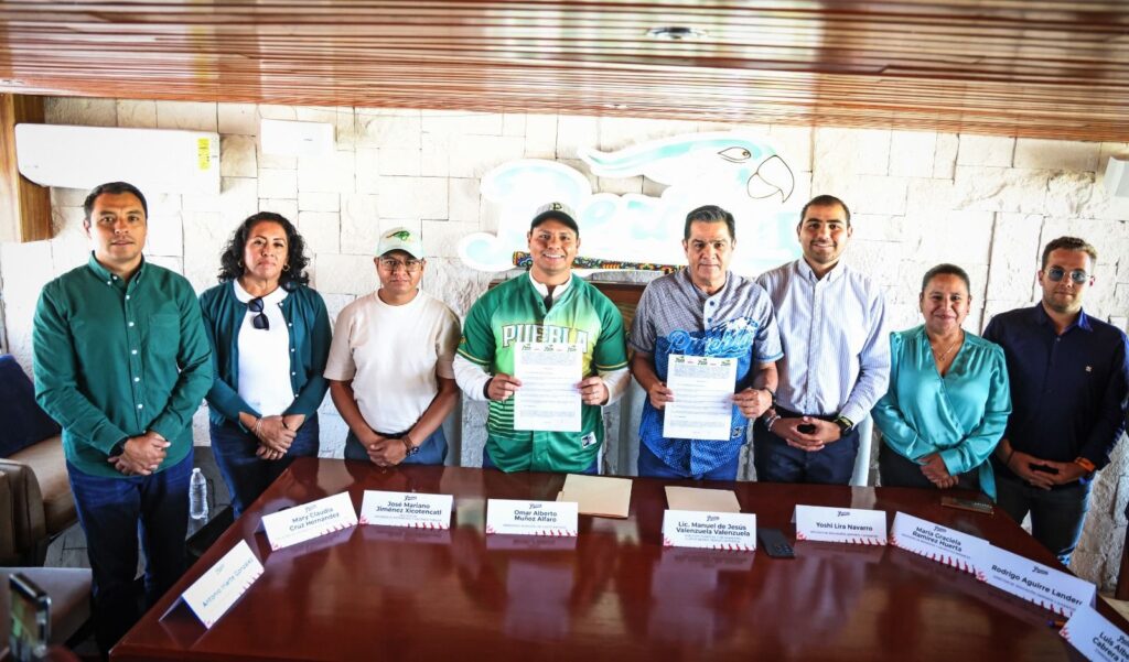 Omar Muñoz refrenda alianza con Pericos de Puebla