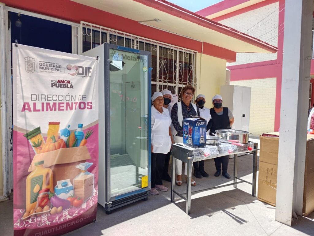 DIF Cuautlancingo fortalece la alimentación escolar en San Lorenzo Almecatla
