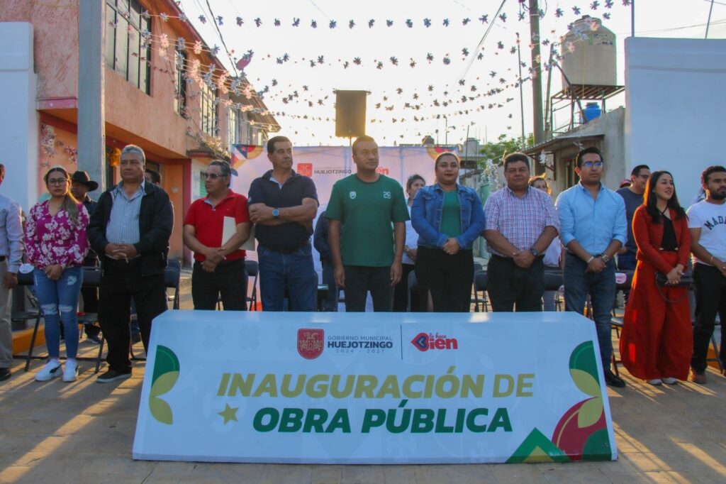 Roberto Solís recupera espacios para las familias: Entrega parque rehabilitado en San Mateo Capultitlán