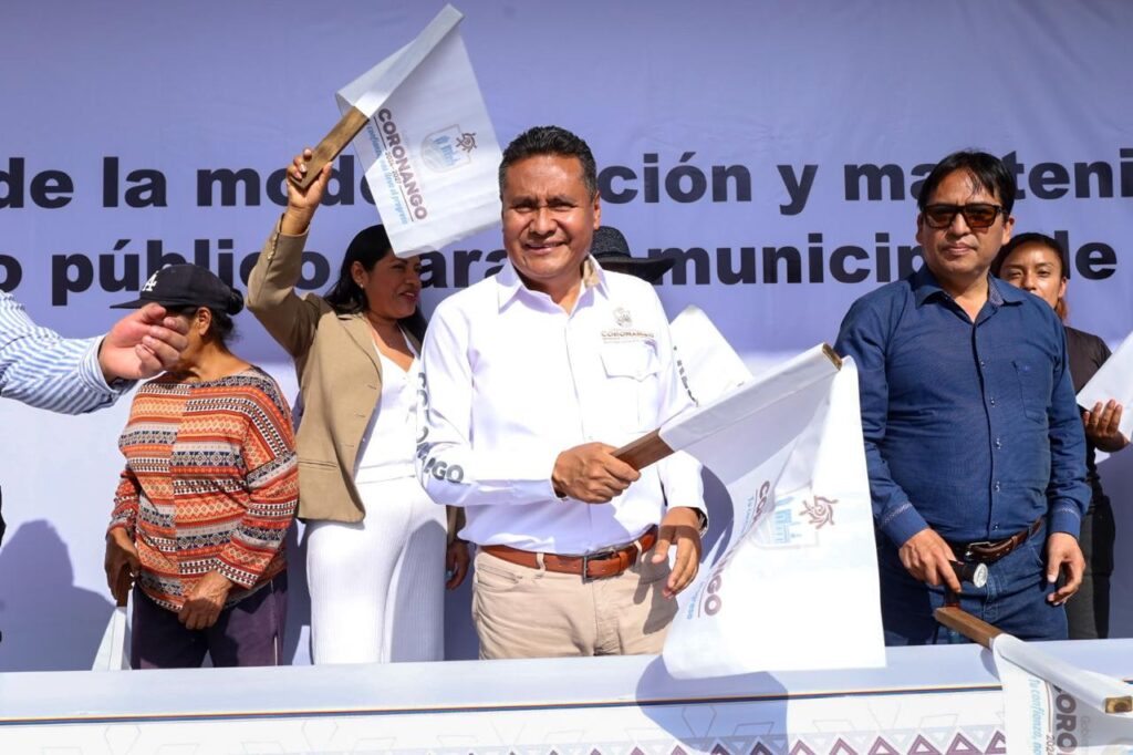 Con inversión de 17.7 mdp, Armando Aguirre inicia modernización del alumbrado público en San Francisco Ocotlán