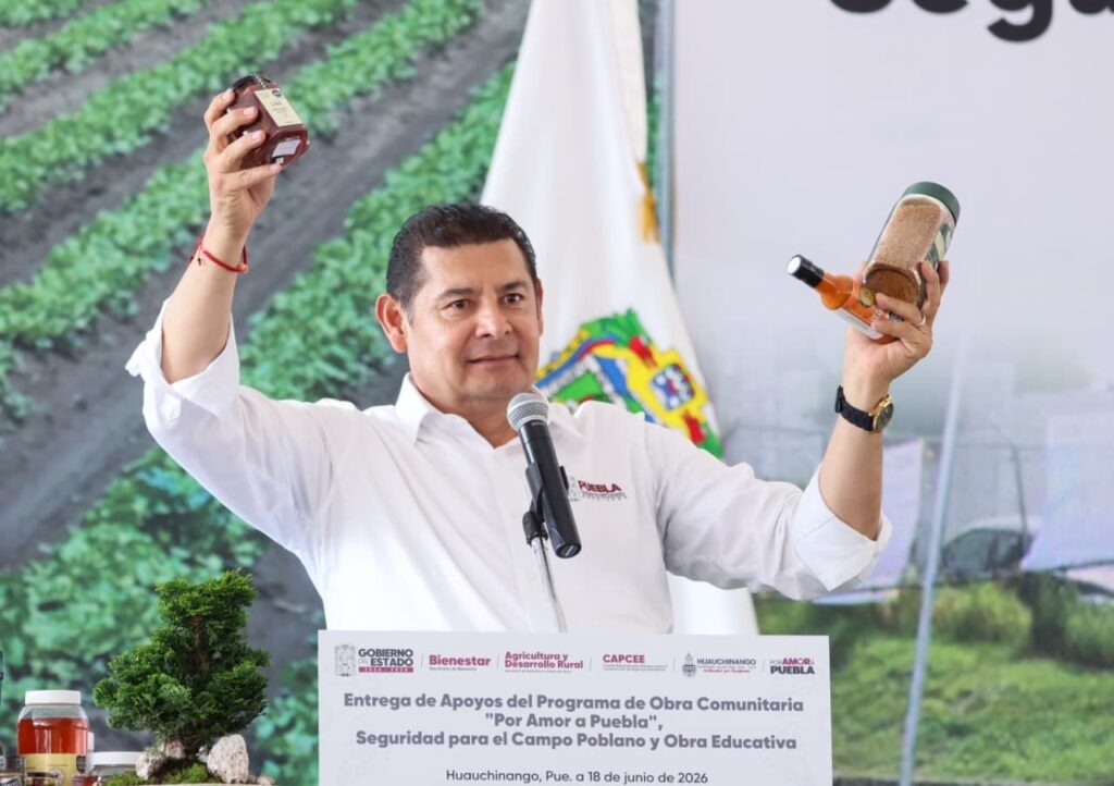 CON APOYO DEL GOBIERNO ESTATAL, HUAUCHINANGO FORTALECE SU VOCACIÓN PRODUCTIVA: ARMENTA MIER