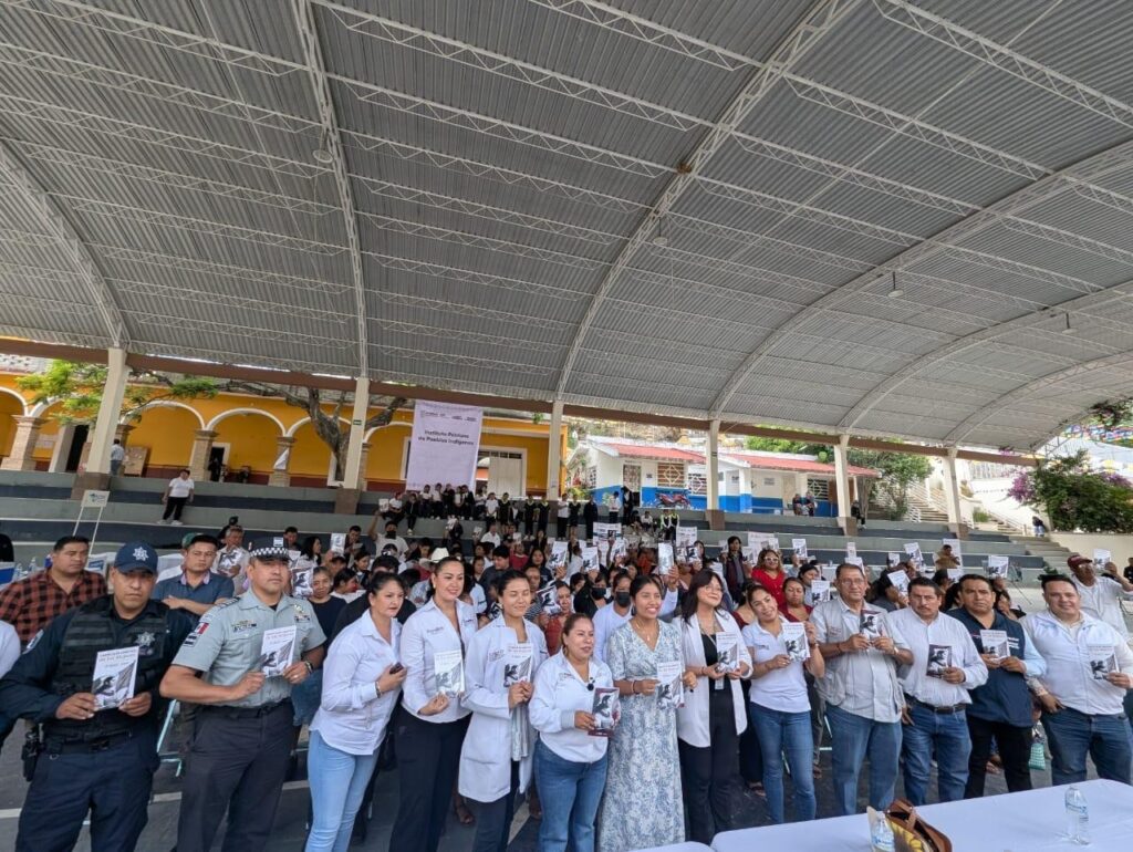 GUARDIA NACIONAL LLEVA SERVICIOS Y ATENCIÓN INTEGRAL A MUJERES INDÍGENAS EN TEHUACÁN