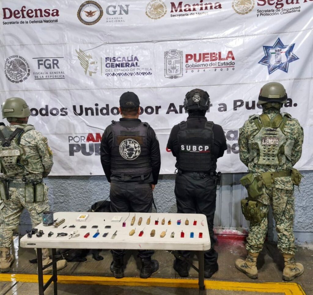 SSP y DEFENSA realizan operativo de revisión en el penal de Cholula