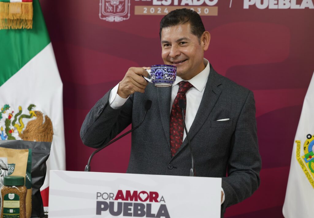 CAFÉ POBLANO, ENTRE PRIMEROS LUGARES DEL MUNDO POR SU CALIDAD Y SU PRODUCCIÓN TOTAL