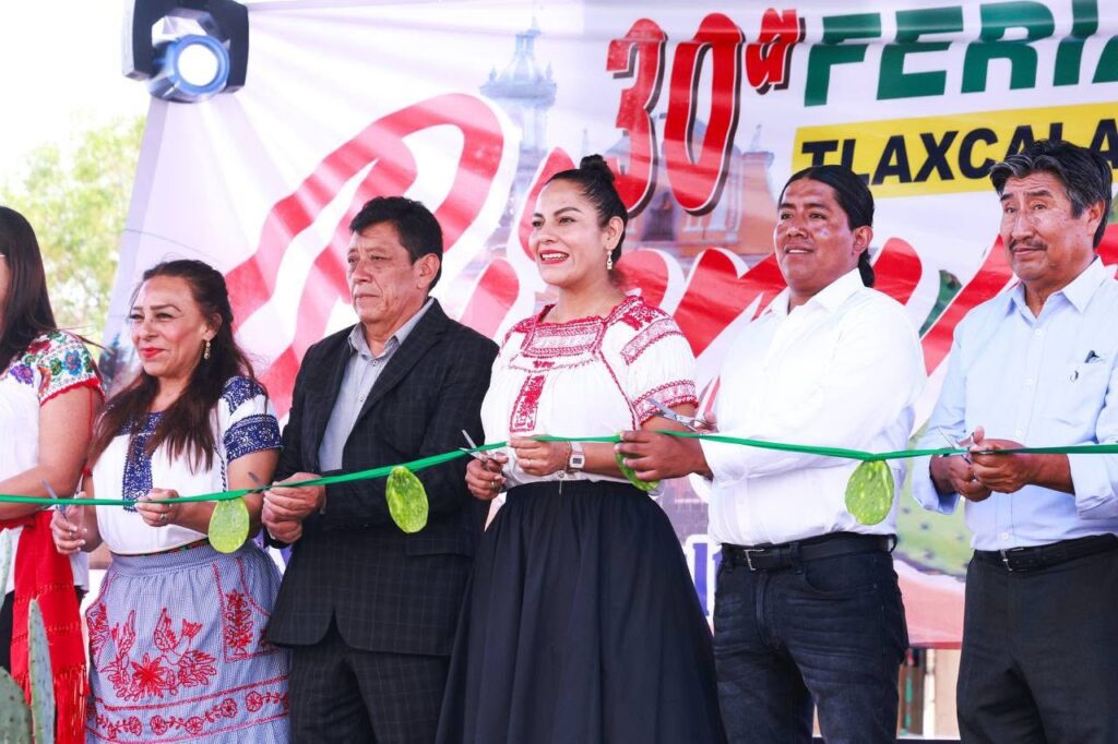 Inaugura Lupita Cuautle la edición 30 de la Feria del Nopal en San Bernardino Tlaxcalancingo