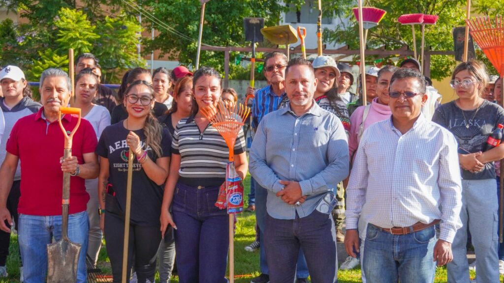 Realizan faena comunitaria en Valle Los Volcanes para mejorar espacios públicos de Huejotzingo