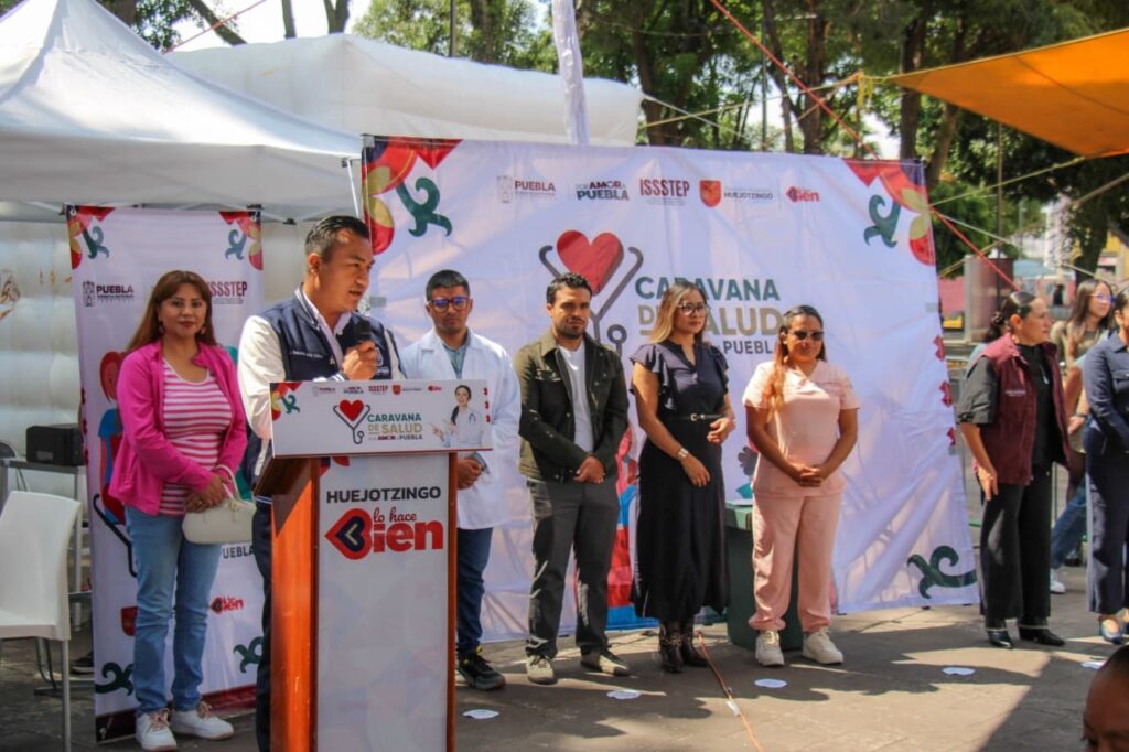 CON EL RESPALDO DE ALEJANDRO ARMENTA, ROBERTO SOLÍS ARRANCA JORNADA DE SALUD GRATUITA EN HUEJOTZINGO; SE ESPERA ATENDER A MÁS DE 1,500 PERSONAS