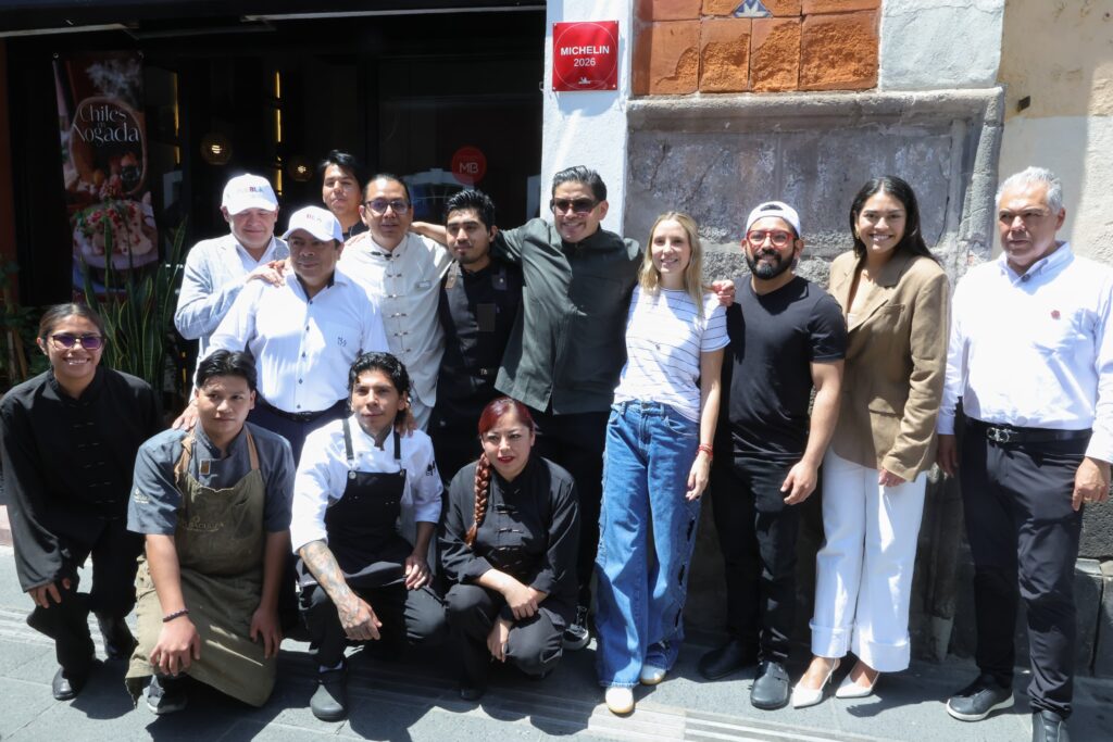 GOBIERNO DEL ESTADO ENTREGA PLACAS MICHELIN 2026 A RESTAURANTES POBLANOS RECONOCIDOS