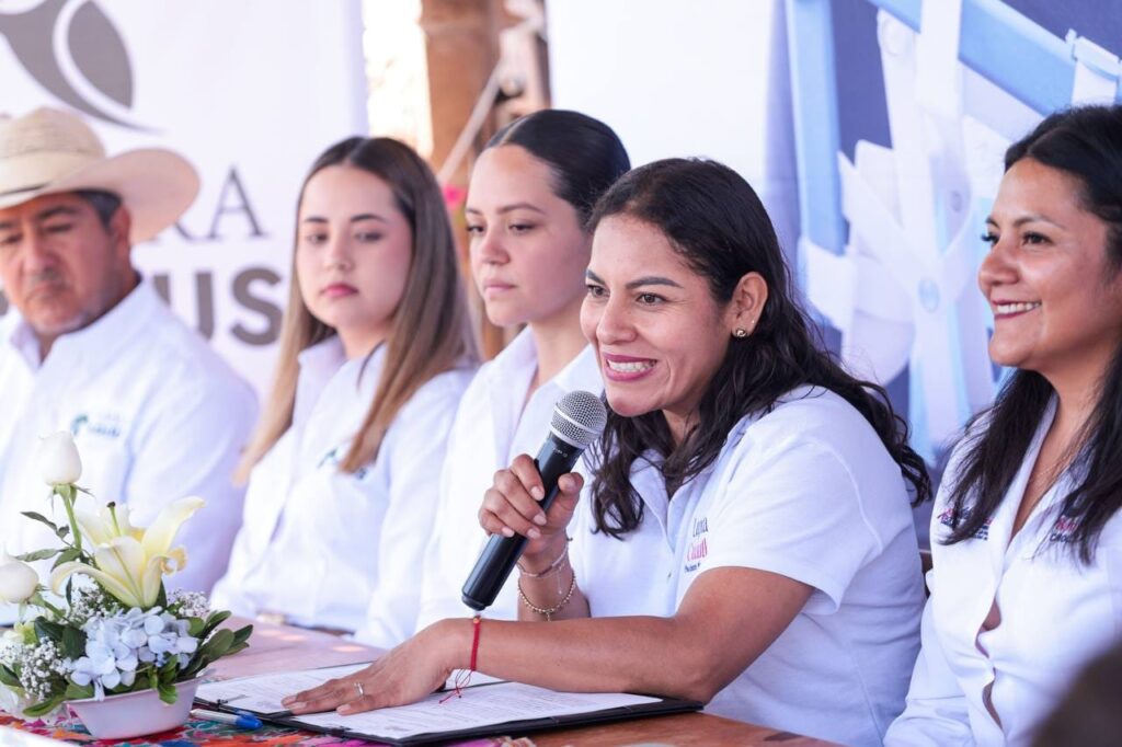 Lupita Cuautle amplía servicios de rehabilitación con programa de equinoterapia