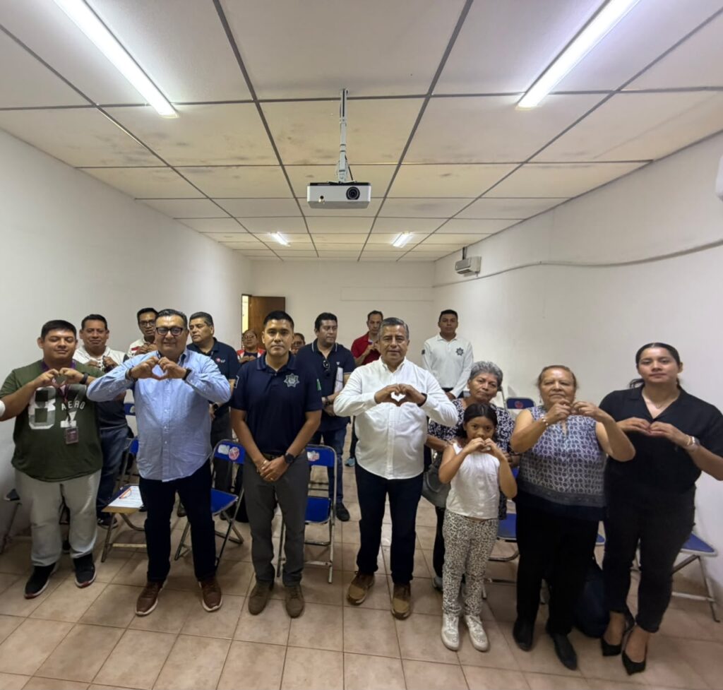 Ray Cuautli fortalece acciones de prevención con capacitación del programa Alarmas Vecinales