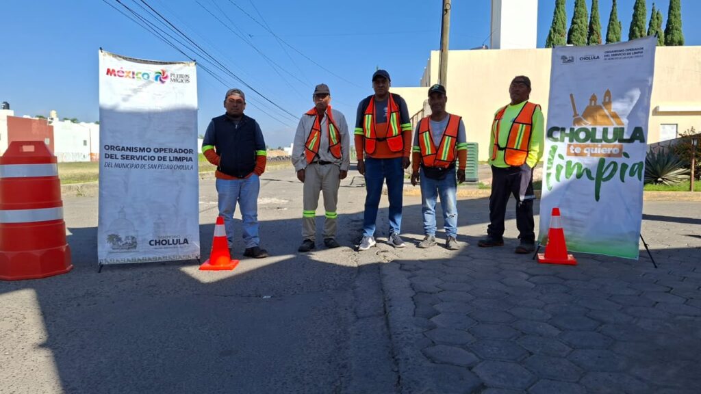 AVANZA CON ÉXITO EL PROGRAMA «BARRIENDO TU CALLE» EN EL BARRIO DE JESÚS TLATEMPA