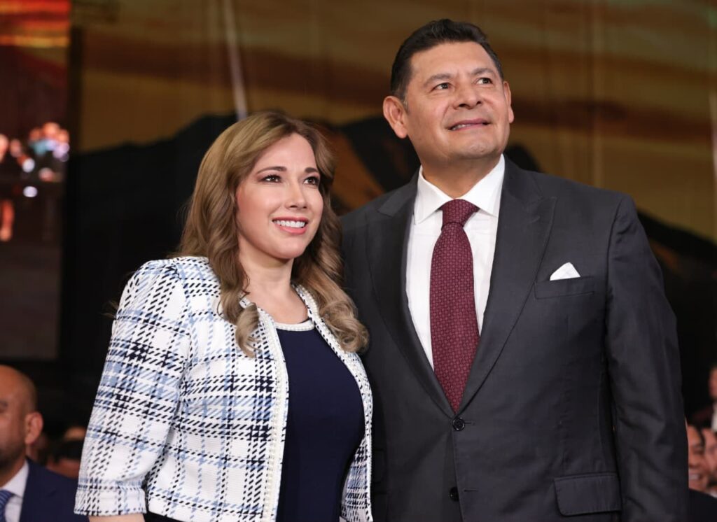 EL FUTURO DE PUEBLA SE CONSTRUYE CON RESULTADOS Y DE LA MANO DEL PUEBLO: ARMENTA MIER