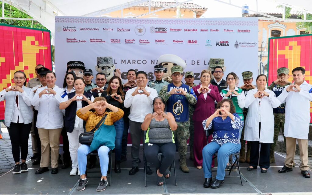 FERIA DE PAZ ACERCA SALUD GRATUITA A FAMILIAS DE LA SIERRA NORTE