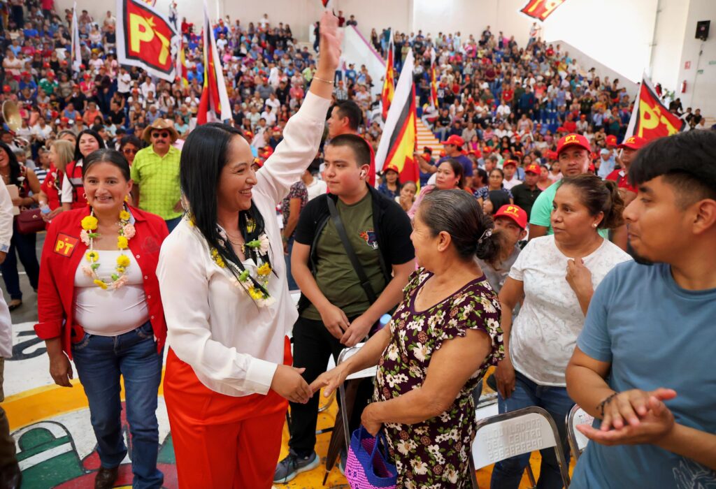 Tehuacán respalda al PT: más de 4 mil personas participan en Congreso Municipal encabezado por Liz Sánchez