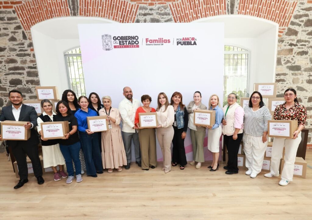 CECI ARELLANO ENTREGA APOYOS ALIMENTARIOS A CASAS DE ASISTENCIA PRIVADA