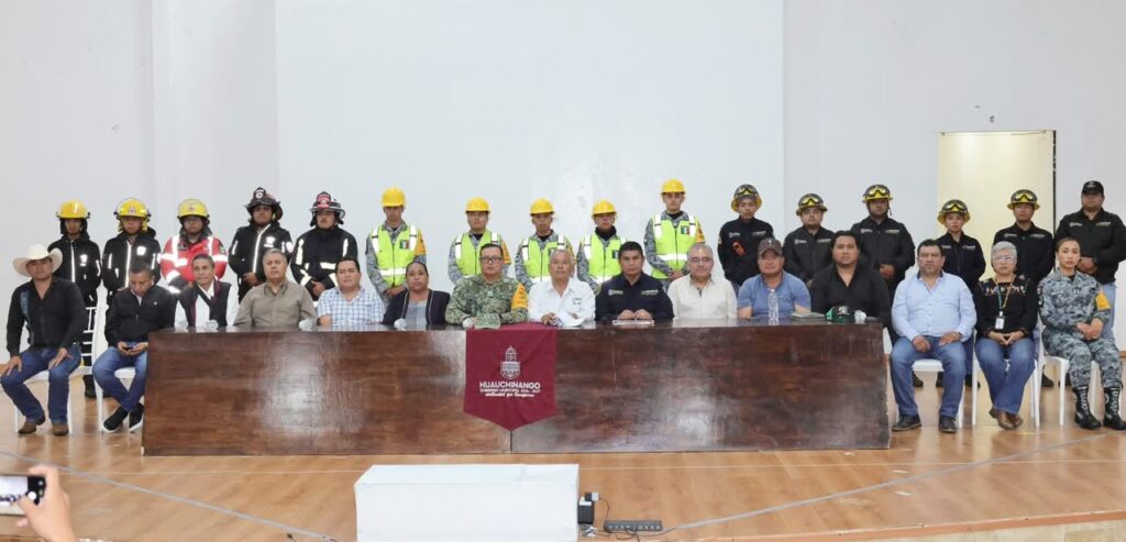 GOBIERNO ESTATAL DESPLIEGA ACCIONES EN TERRITORIO ANTE AMENAZA DE LLUVIAS EN SIERRA NORTE
