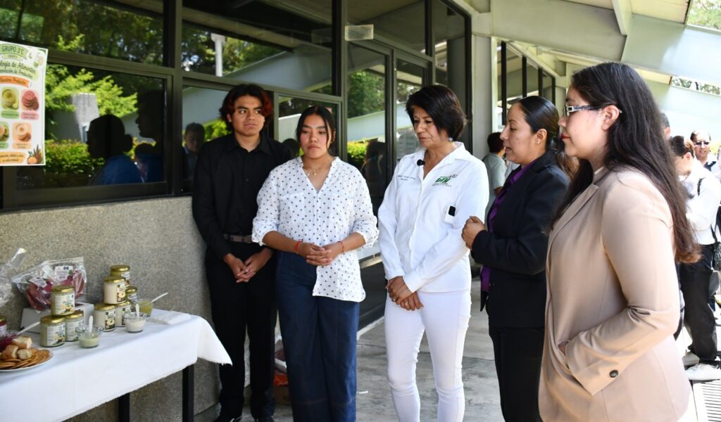 Impulsa UTH productos estudiantiles con potencial para llegar al mercado