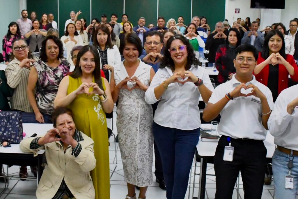 Acuerdan supervisores y directivos agenda educativa regional en Huejotzingo