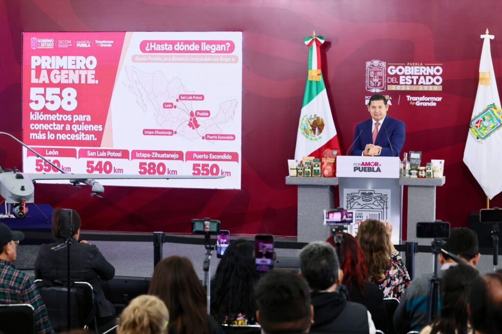 CON PAVIMENTACIÓN Y RECUPERACIÓN HISTÓRICA DE HIDROCARBUROS, GOBIERNO ESTATAL TRANSFORMA A PUEBLA