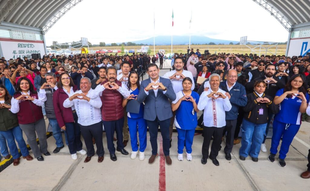IMPULSA GOBIERNO ESTATAL TALENTO JOVEN CON INNOVACIÓN, TECNOLOGÍA Y VINCULACIÓN PRODUCTIVA