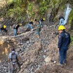ÓRDENES DE GOBIERNO Y FUERZAS ARMADAS ATIENDEN DESLIZAMIENTO DE TIERRA EN PAHUATLÁN