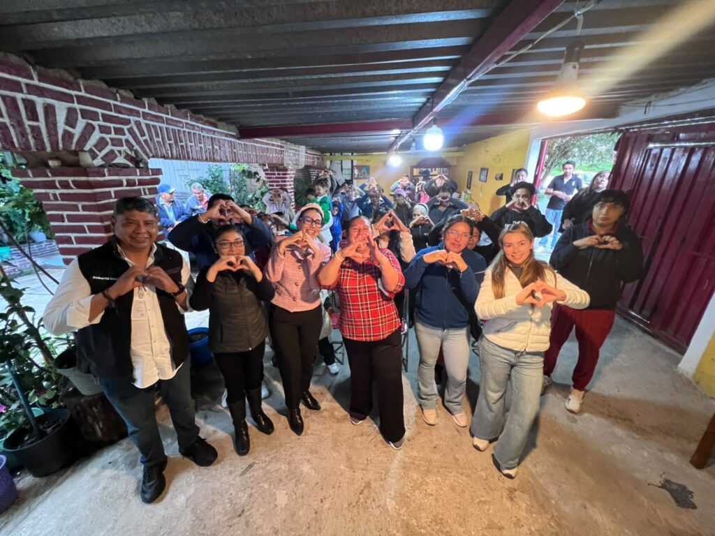 Impulsan diálogo comunitario para mejorar viviendas en San Pedro Cholula