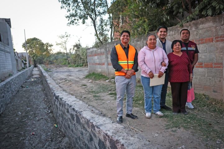 Cuautlancingo amplía drenaje sanitario en Sanctorum