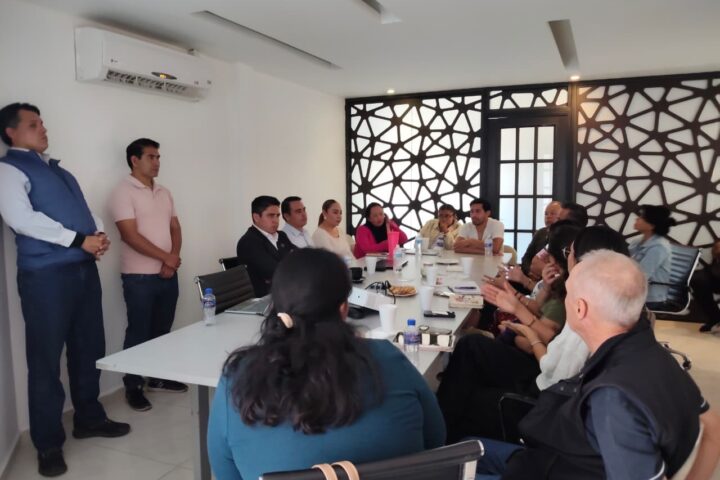 Gobierno de Cuautlancingo sostuvieron un encuentro con el grupo de inconformes