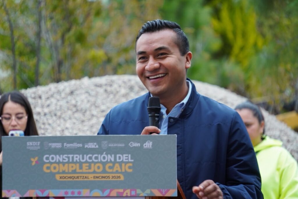 ROBERTO SOLÍS Y SHAMY SPEZIA DAN BANDERAZO A NUEVO CAIC EN HUEJOTZINGO; ATIENDEN DEMANDA HISTÓRICA