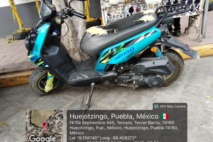 ANUNCIA ROBERTO SOLÍS RECUPERACIÓN DE DOS MOTOCICLETAS ROBADAS EN HUEJOTZINGO; LLAMA A DUEÑOS A RECLAMARLAS