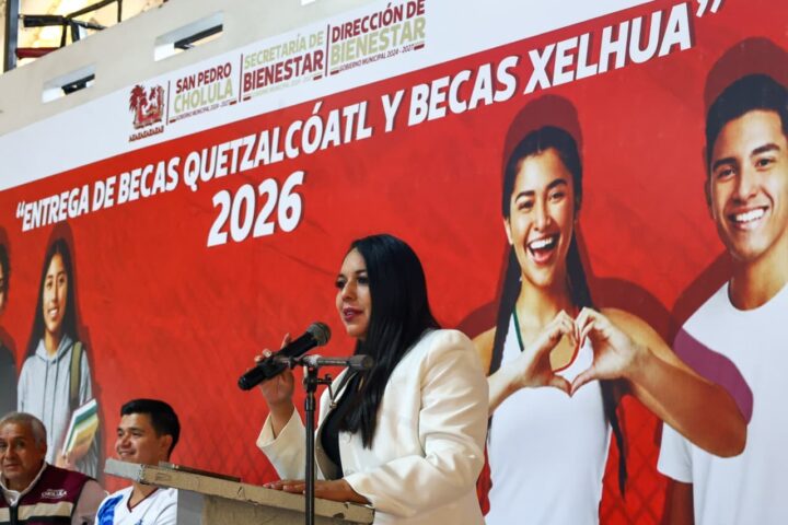 Impulsa Tonantzin Fernández el desarrollo y crecimiento de las y los jóvenes cholultecas