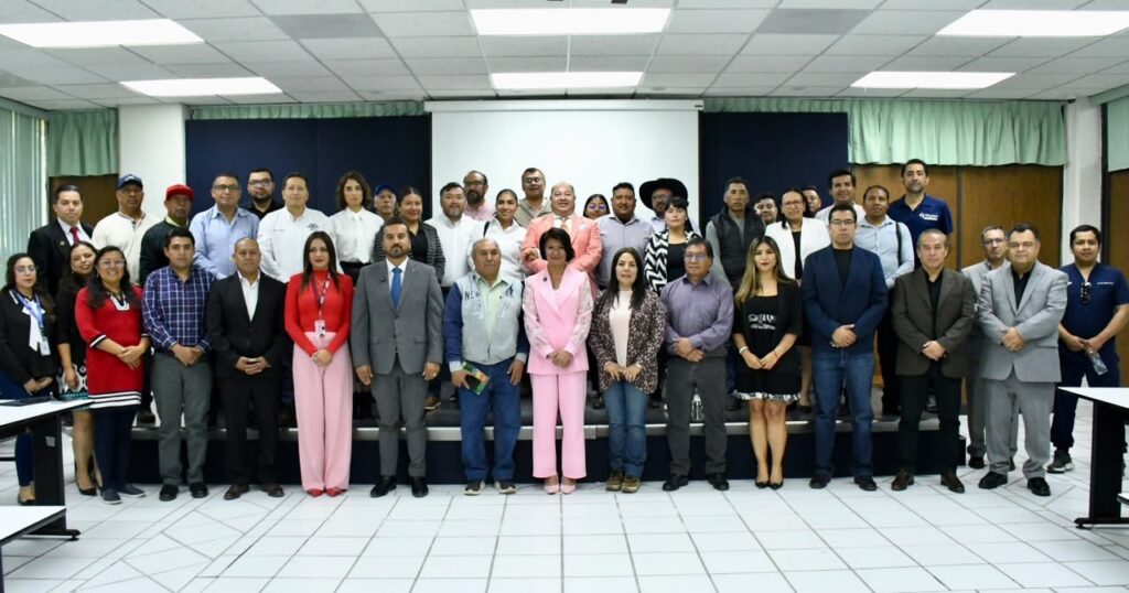 Fortalece UTH vinculación para impulsar formación profesional