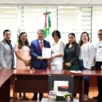 UTH entrega dos nombramientos en Junta de Gobierno Extraordinaria