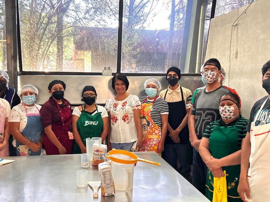 MIRNA TOXQUI FORTALECE LA INNOVACIÓN ALIMENTARIA EN LA UTH; 60 PRODUCTORES SE BENEFICIAN CON PROYECTOS Y CAPACITACIÓN