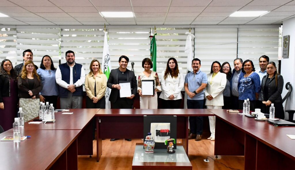 Universidad Tecnológica de Huejotzingo y Grupo Cápita firman convenio de colaboración institucional para fortalecer la difusión académica y científica